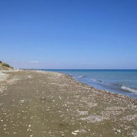 Villa Faros Beachfront *