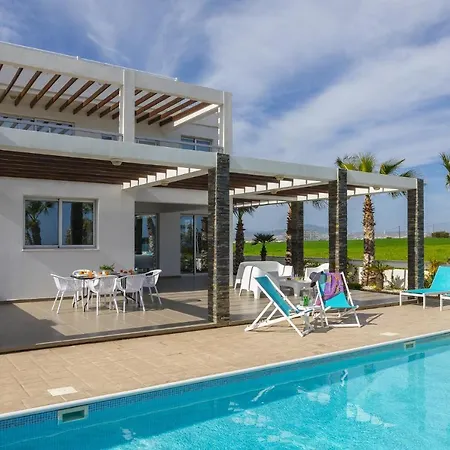 Faros Beachfront *