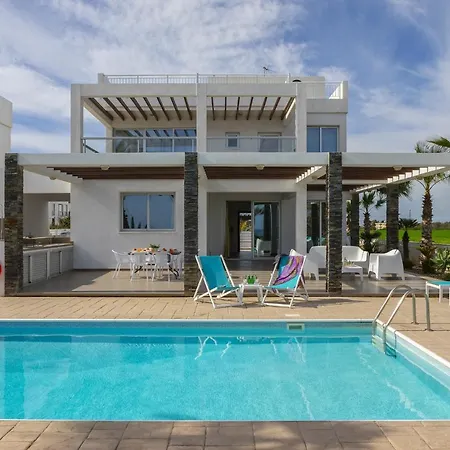 Faros Beachfront *