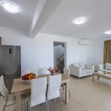 Villa Faros Beachfront *