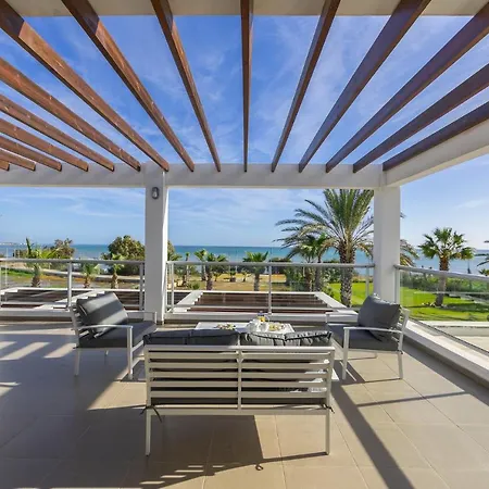 Faros Beachfront *