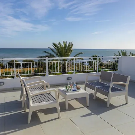 Faros Beachfront Perivólia