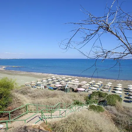 Faros Beachfront Villa