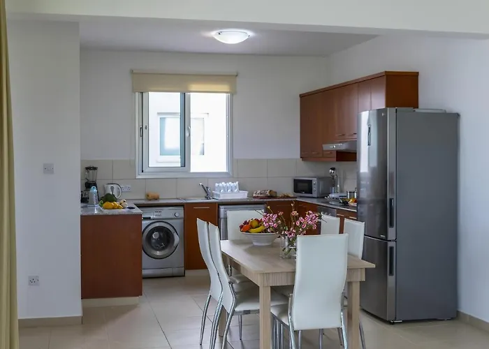 Вилла Faros Beachfront Перволия