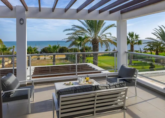 Faros Beachfront Villa