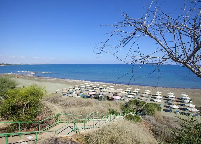 Faros Beachfront Villa